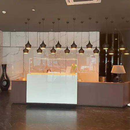 -comfortable Living Space- Fully Equipped -pullman Appart hôtel